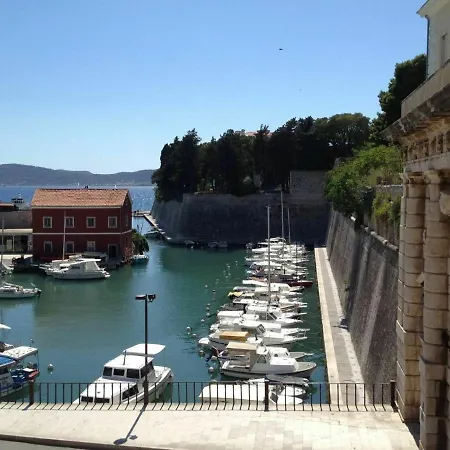 Newly Built Holiday In A Quiet Area, 2 Spacious Sea View Terraces, Parking *