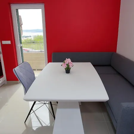 Newly Built Holiday In A Quiet Area, 2 Spacious Sea View Terraces, Parking Zadar