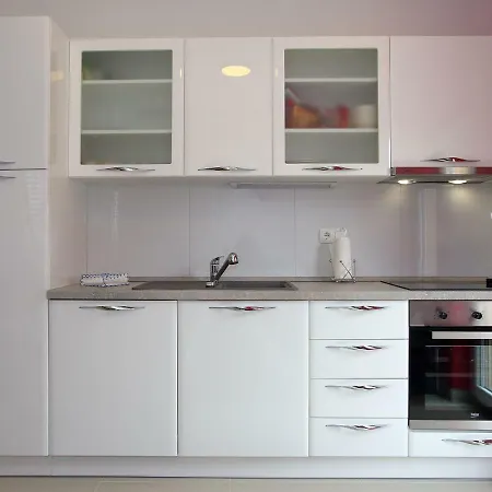 Vikendica Newly Built Holiday In A Quiet Area, 2 Spacious Sea View Terraces, Parking