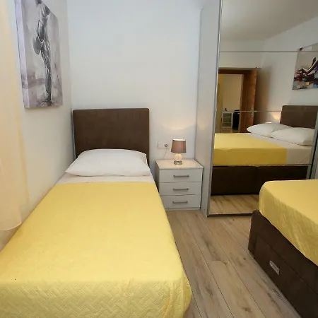 Vikendica Newly Built Holiday In A Quiet Area, 2 Spacious Sea View Terraces, Parking *