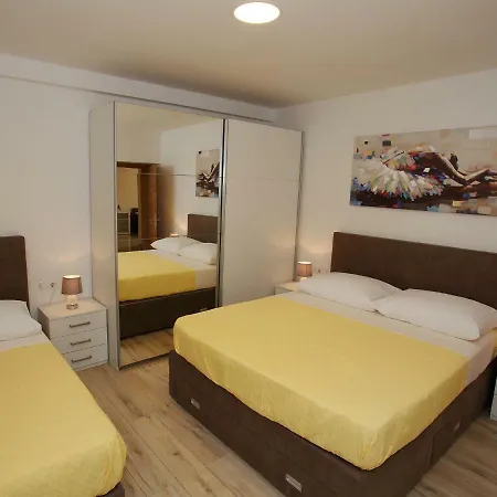 Newly Built Holiday In A Quiet Area, 2 Spacious Sea View Terraces, Parking Vikendica *